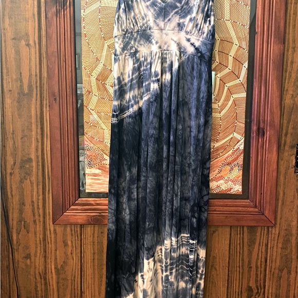 Summer blue and white maxi dress - Picture 3 of 7